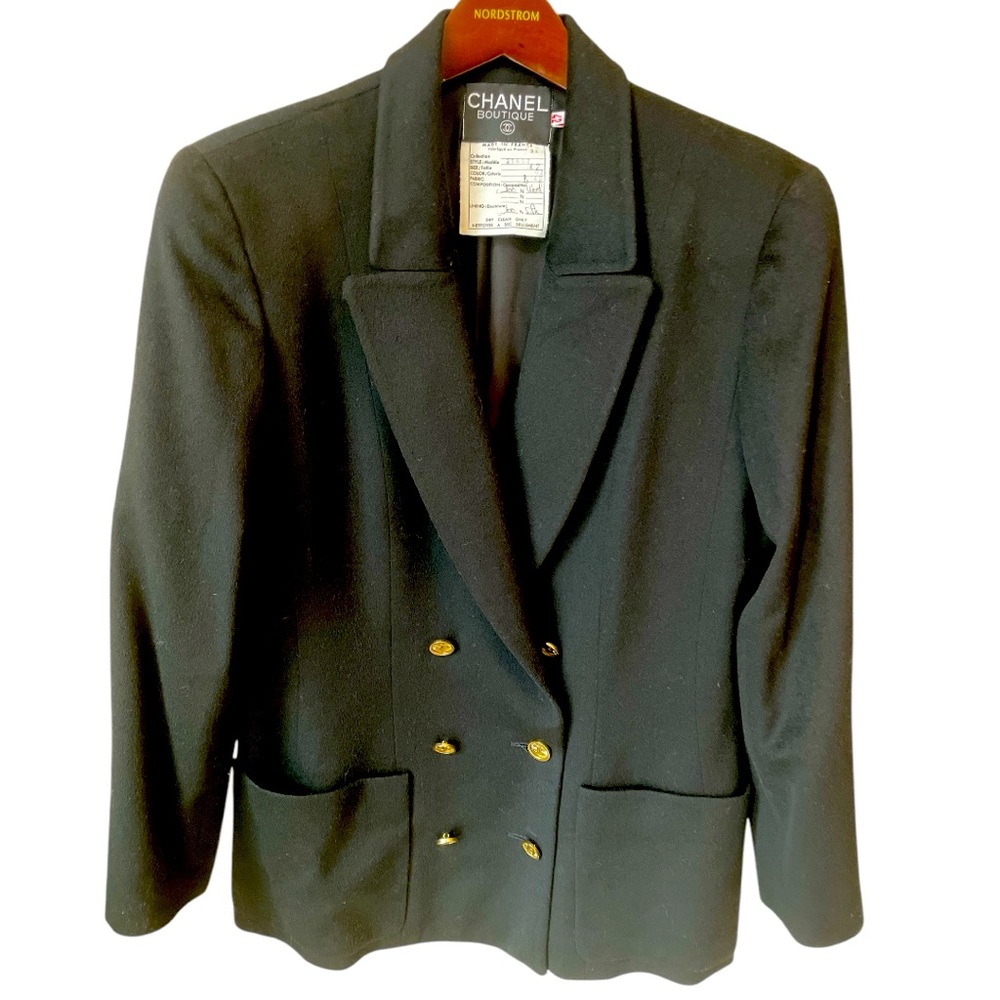 ✨ CHANEL Authentic ~ Vintage 1990's Wool Black Double Breasted Blazer Jacket ✨